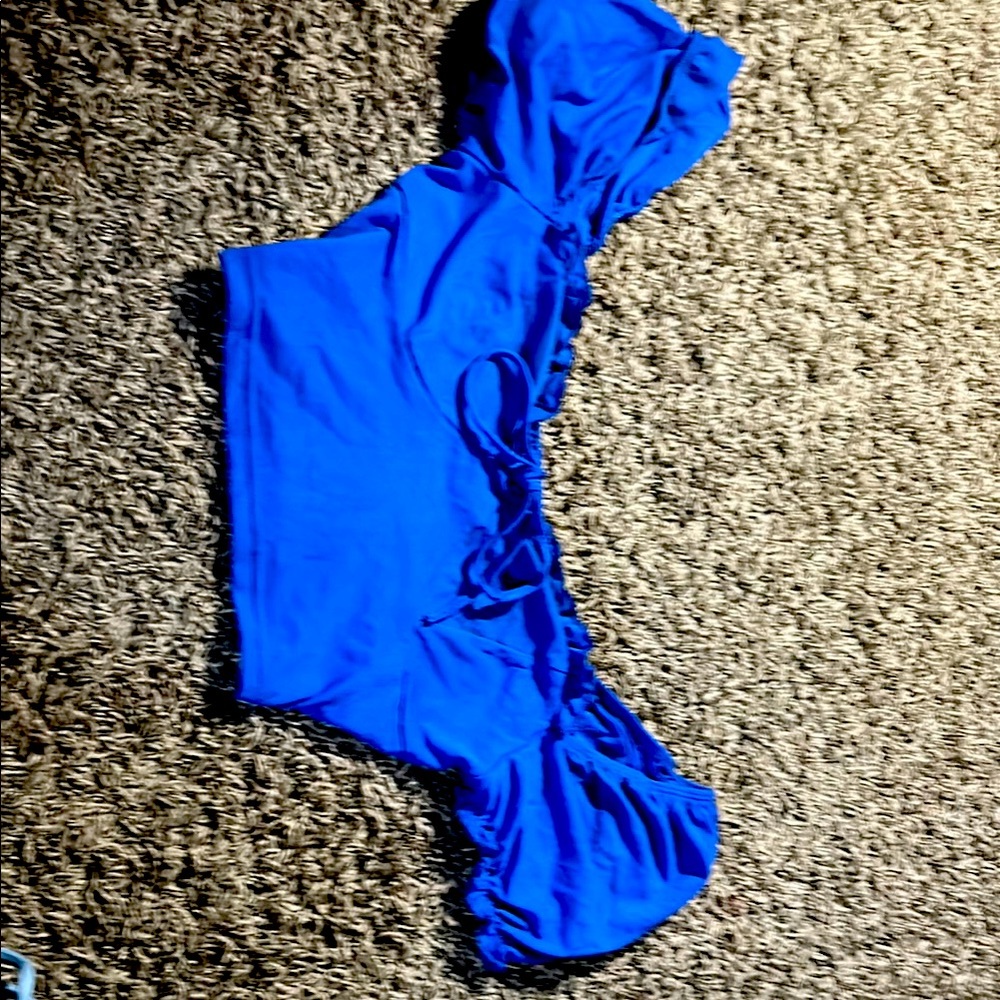 SHEIN Vibrant Blue Garment